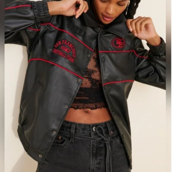 SOLD - Picture 3 of 10